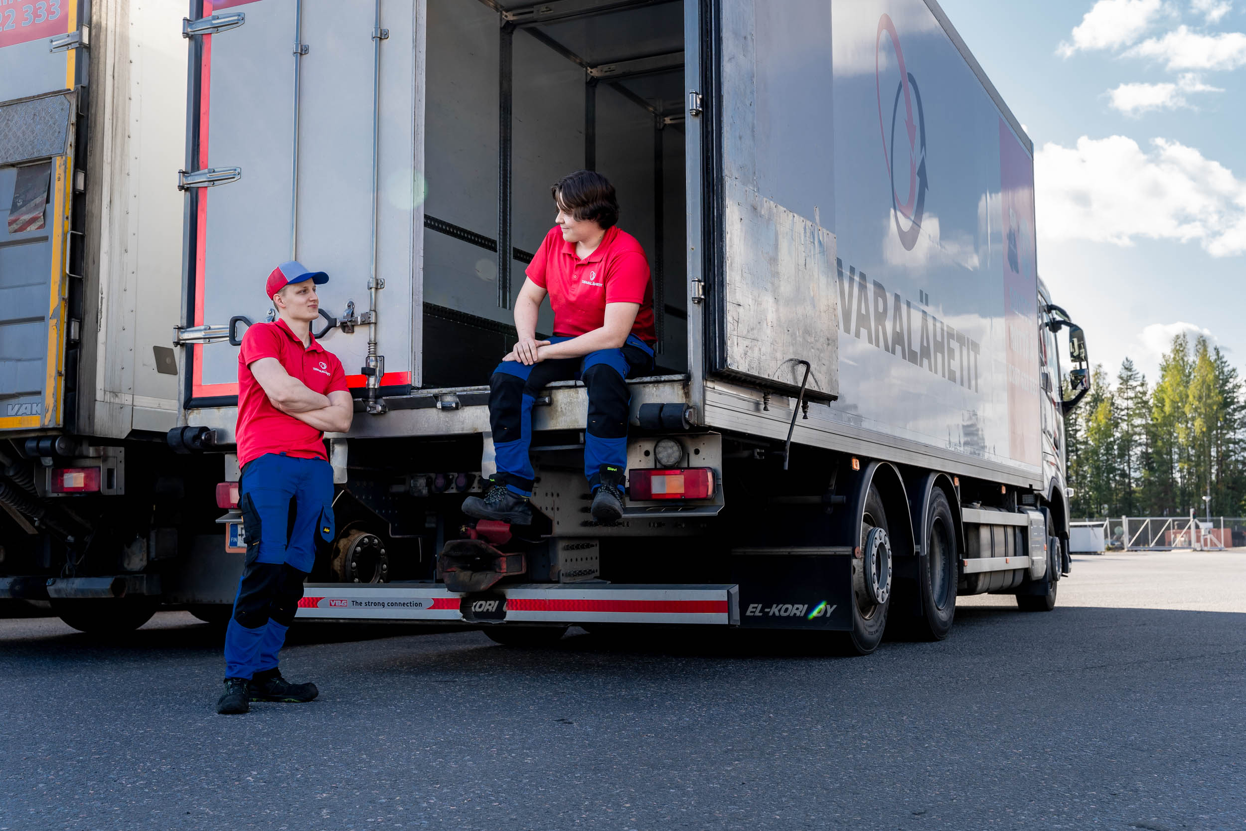 logistiikan-opiskelijoiden-ja-kuljetusliikkeiden-yhteisty